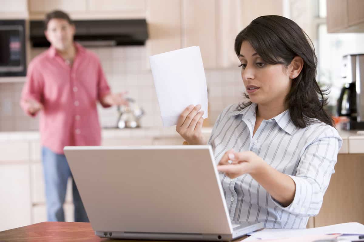 Don't Pay Invoices By Suspicious Domain Companies